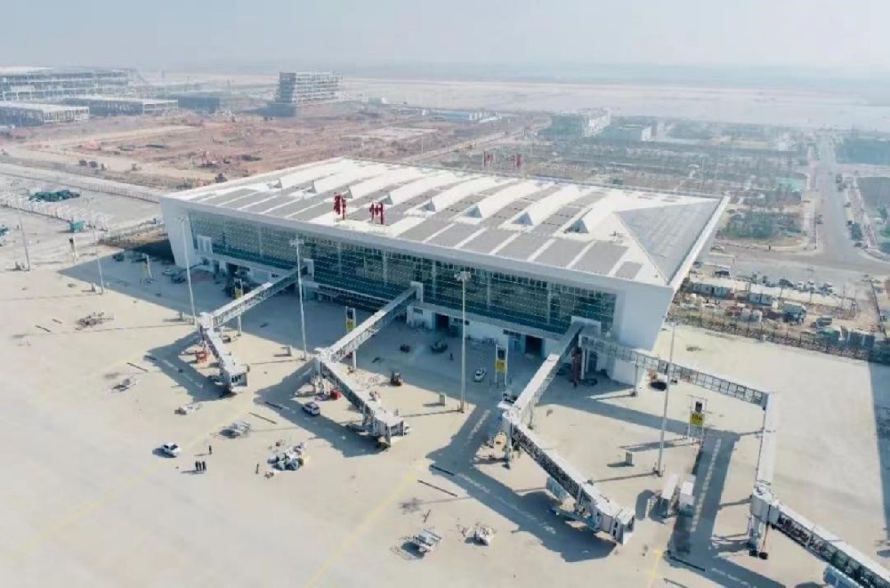 鄂州花湖機(jī)場(chǎng)